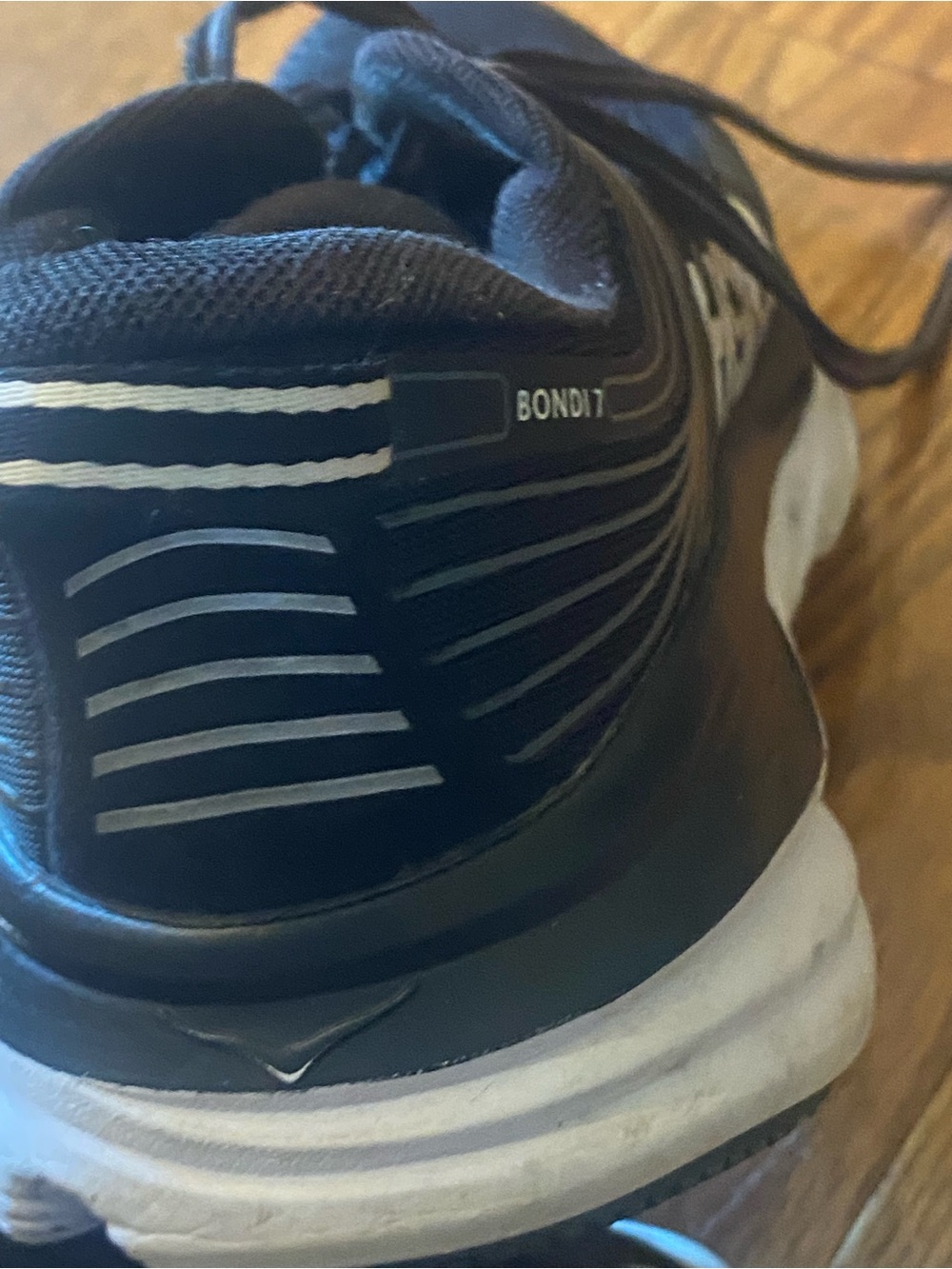 Hoka Bondi 7 Black and White Sneakers WIDE - Picture 10 of 10